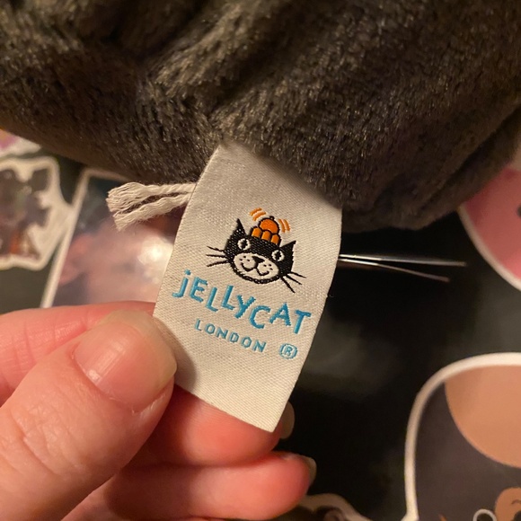 Jellycat Maurice Macaroni Penguin NWT - Retired - Picture 3 of 7